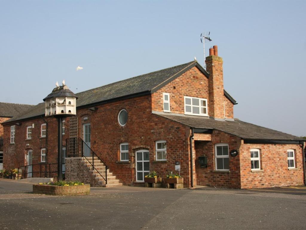 Wall Hill Farm Northwich Kültér fotó
