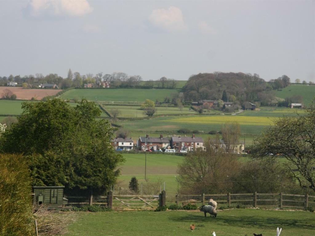 Wall Hill Farm Northwich Kültér fotó
